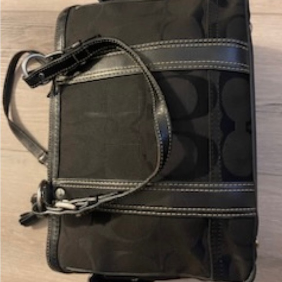 It’s a large signature C coach logo printed all over it - Picture 8 of 15